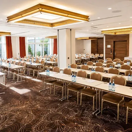 Best Western Plus Delta Park Hotel-2